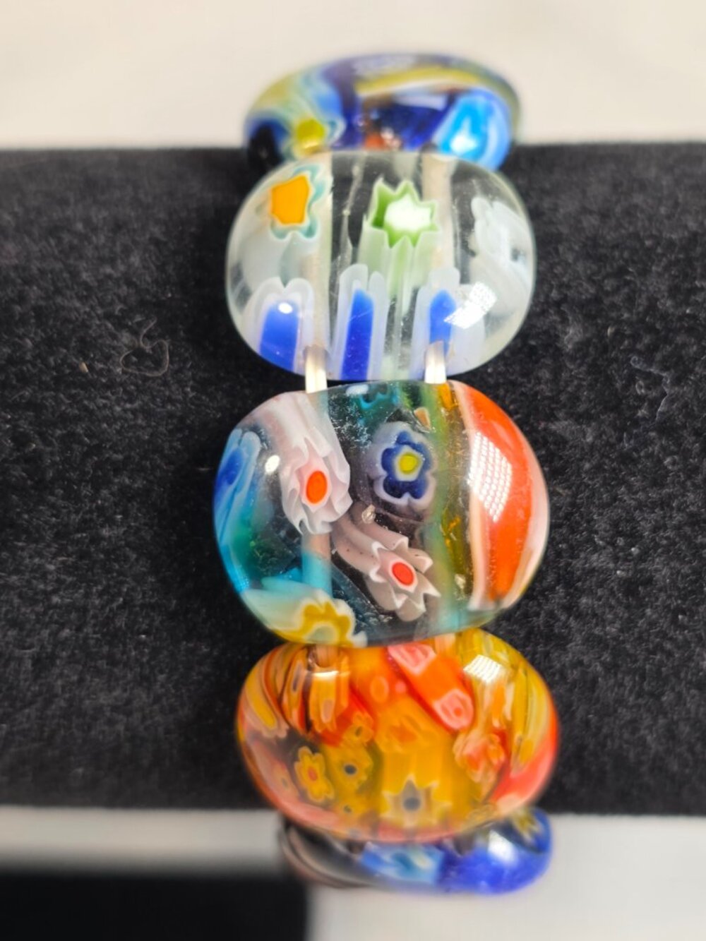 Vibrant Artisan Stretch Bracelet Multi-Color Millefiori & Mosaic Art-Glass Beads - Picture 4 of 10
